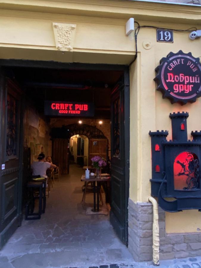 Квартира На Вулиці Лесі Українки 19 Lviv Buitenkant foto