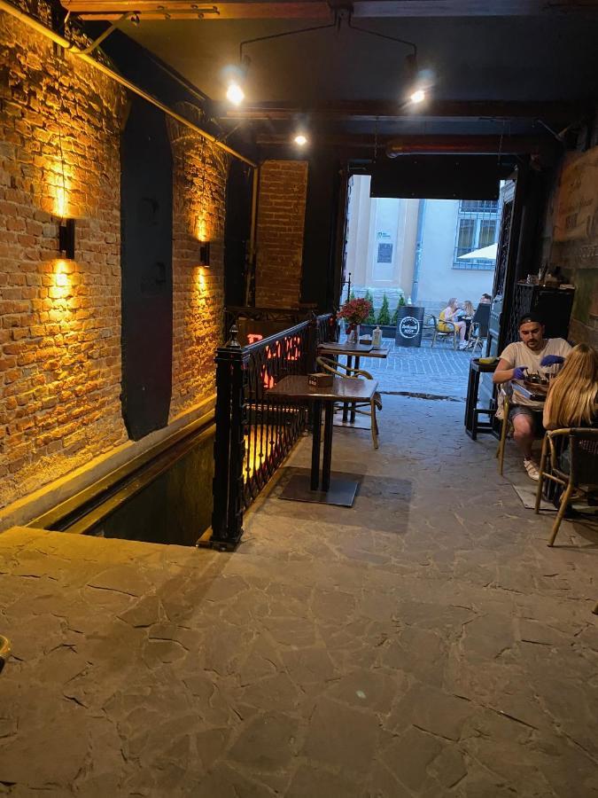 Квартира На Вулиці Лесі Українки 19 Lviv Buitenkant foto