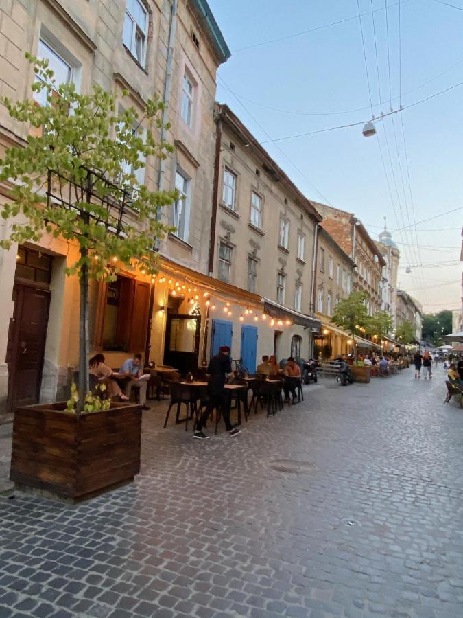 Квартира На Вулиці Лесі Українки 19 Lviv Buitenkant foto