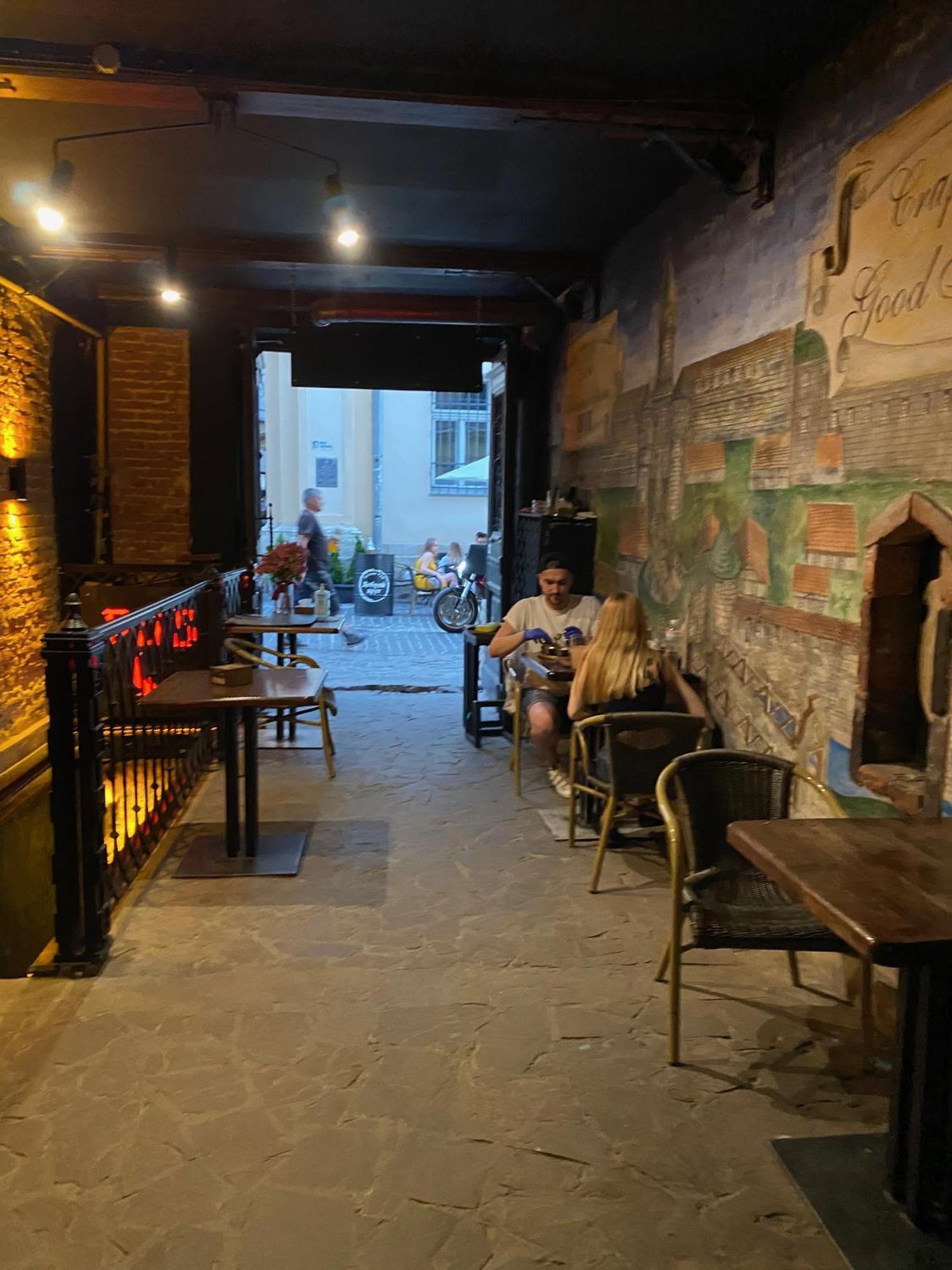 Квартира На Вулиці Лесі Українки 19 Lviv Buitenkant foto